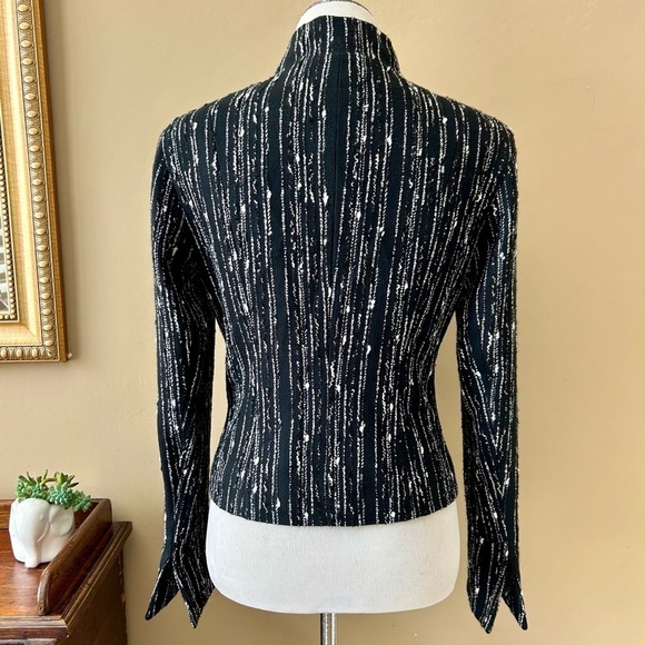 Lafayette 148 New York Black and White Textured Wool Blazer Jacket Split Cuff 6 - Picture 6 of 9